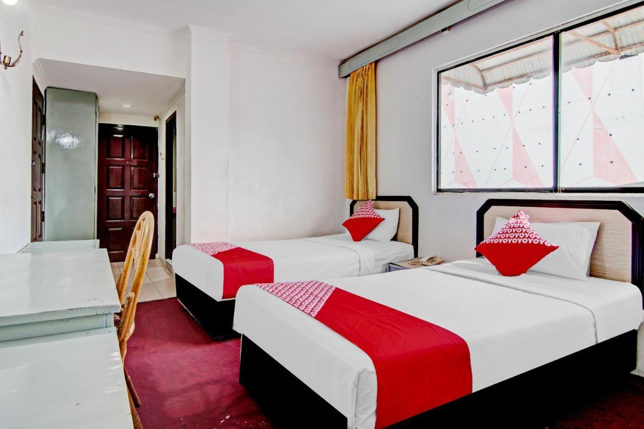 Oyo 90697 Hotel Wisata Dumai Exterior foto